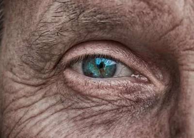 Медики выяснили, о каких заболеваниях говорят кровеносные сосуды в глазах - lenta.ua