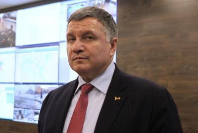 Арсен Аваков - Аваков о хозяйке сгоревшего в Харькове дома престарелых: Она на больничном, у ее дома - наряды полиции - kp.ua - Харьков