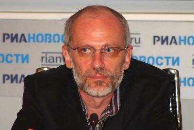 Александра Гордона экстренно госпитализировали с COVID-19 - actualnews.org - Москва