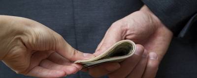 В Калужской области участковый продавал ритуальному агентству контакты родственников умерших - runews24.ru - Калужская обл.