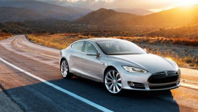 Электромобиль Tesla Model 3 взорвался на парковке в Шанхае - 24tv.ua - Шанхай