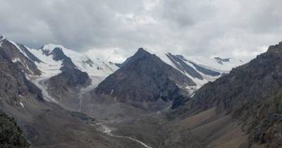 Ледники на Алтае начали таять в два раза быстрее из-за потепления - ren.tv - респ. Алтай - Актау