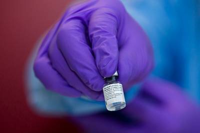 Виктор Ляшко - Вакцину Pfizer поставят бедным - lenta.ru