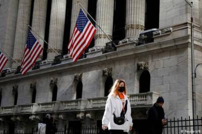 Джо Байден - США ужесточают правила въезда: По прибытии из-за рубежа придется проходить самоизоляцию - zik.ua - США