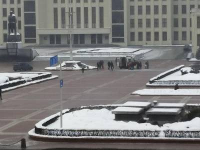 В Минске у Дома правительства мужчина совершил самоподжог - gordonua.com - Белоруссия - Минск