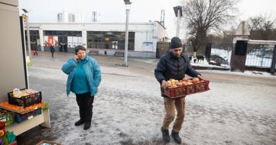 Бизнес-омбудсмен рассказала, почему прогорела торговля у продавщицы овощей с Северного вокзала - klops.ru - Калининград