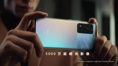 Honor - Honor представил свой первый смартфон V40 5G - delovoe.tv