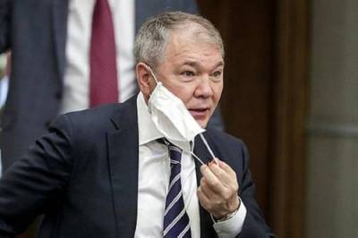 Леонид Калашников - Путин - Калашников объяснил моральную сторону вопроса возрастных ограничений гражданских служащих - argumenti.ru
