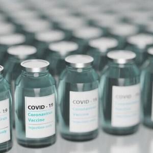 В Швейцарии пять человек скончались после вакцинации препаратом Pfizer - reporter-ua.com - Швейцария