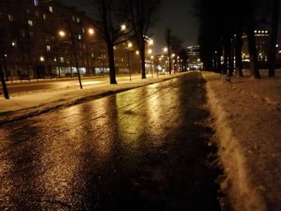 Александр Беглов - «Идти невозможно»: петербуржцы пожаловались, что тротуары превратились в каток - rosbalt.ru - Петербурга