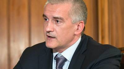 Сергей Аксенов - Аксенов назвал подлостью привлечение детей на митинги - iz.ru - Крым