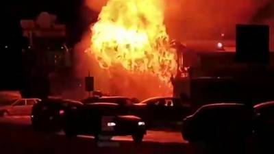В Краснодаре потушили пожар в супермаркете, погиб человек - piter.tv - Краснодарский край - Краснодар