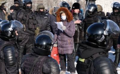 ОВД.Инфо: Около 250 человек к этому моменту задержаны на акциях протеста, которые сегодня проходят по всей стране - echo.msk.ru - Новосибирск - Хабаровск - Владивосток - Благовещенск