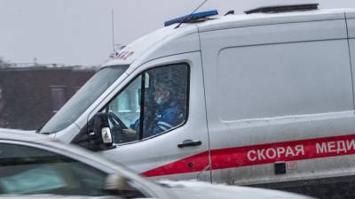 Саратовский полицейский протаранил машину скорой в момент реанимации пациента - nation-news.ru - Саратов