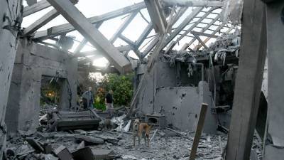 Более 20 человек пострадали при сильном взрыве в секторе Газа - gazeta.ru