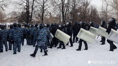 Алексей Навальный - Екатеринбургская акция в поддержку Навального завершилась задержаниями участников (ФОТО) - newdaynews.ru - Екатеринбург