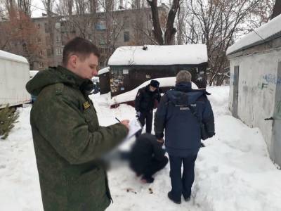 В Саратове школьник погиб из-за падения льда с крыши дома - m24.ru - Саратов - район Заводский