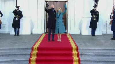 Джилл Байден - Джо Байден - Джилл Байден извинилась перед нацгвардейцами с помощью печенья - vesti.ru - США - Вашингтон - штат Делавэр