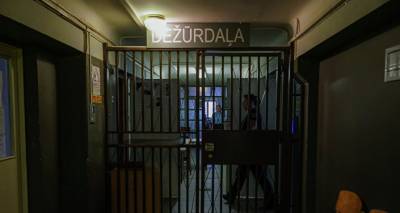 В Юрмале и Лиепае прошли задержания: полиция контролирует соблюдение "комендантского часа" - lv.sputniknews.ru - Рига - Латвия