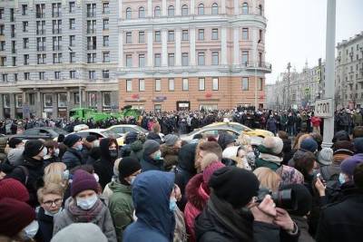 Валерий Фадеев - Глава СПЧ потребовать расследовать вовлечение подростков к участию в протестах - mk.ru