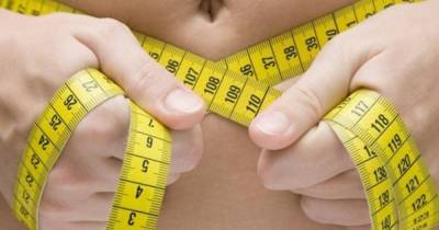 Ученые назвали преимущество лишнего веса в жару - ren.tv