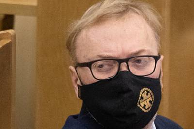 Виталий Милонов - Милонов раскритиковал жертв домашнего насилия - lenta.ru - Москва