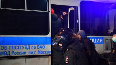 Анна Кузнецова - Ольга Ярославская - Все задержанные в Москве несовершеннолетние переданы родителям - russian.rt.com - Москва