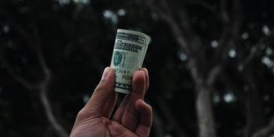 Митт Ромни - Джо Байден - Смена власти оправдывает анонимные деньги в политике? - nep.co.il - США