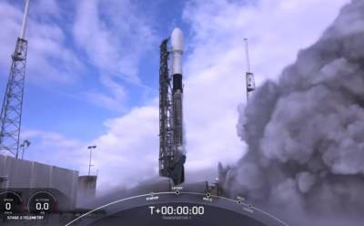 Илон Маск - SpaceX вывела на орбиту рекордную партию спутников - vchaspik.ua - Украина - шт.Флорида