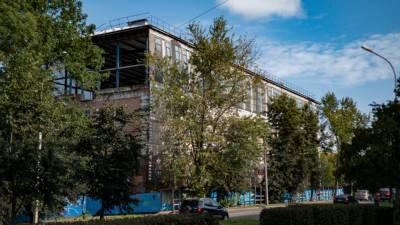 Недостроенное здание бани Великом Новгороде наконец снесут по решению суда - riafan.ru - Великий Новгород