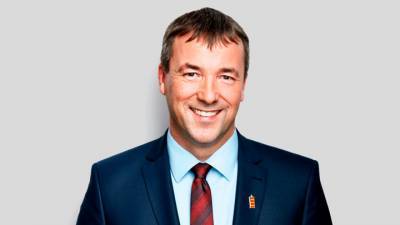 Алексей Навальный - Манфред Вебер - Координатор немецкого кабмина по России выступил против санкций - vesti.ru