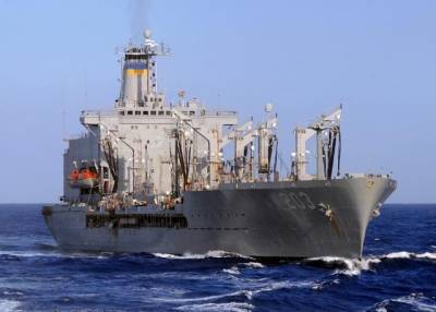 ВМС США направили в акваторию Черного моря танкер для заправки эсминца Donald Cook - news-front.info - США - county Cook - Черное Море - Вмс