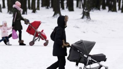 Приамурские многодетные семьи получат соцвыплату на покупку жилья - polit.info - Амурская обл.