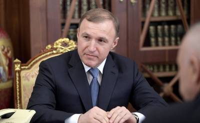 Александр Усс - Сергей Цивилев - Рамзан Кадыров - Дмитрий Артюхов - Вадим Шумков - Роман Старовойт - Мурат Кумпилов - Владимир Сипягин - Валентин Коновалов - Названы лидеры и аутсайдеры по доверию среди губернаторов - tvc.ru - Красноярский край - Кемеровская обл. - Владимирская обл. - Хабаровский край - респ. Чечня - Курская обл. - Курганская обл. - респ. Адыгея - окр. Янао - респ. Хакасия