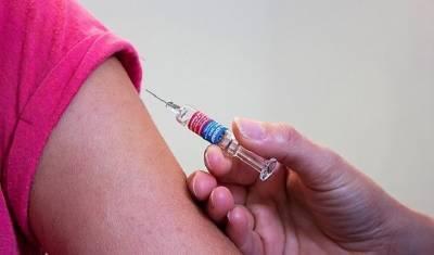 Вакцинация от коронавируса началась в Египте - mirnov.ru - Англия - Египет