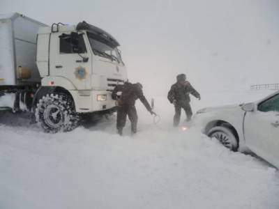 В Казахстане за выходные из снежных заносов спасены 64 человека - eadaily.com - Алма-Атинской обл.