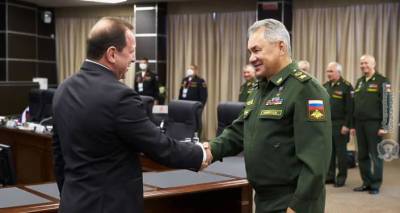Сергей Шойгу - Давид Тоноян - Россия сделала максимум для Армении в дни войны – бывший глава Минобороны - ru.armeniasputnik.am - Азербайджан