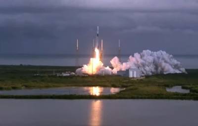 SpaceX запустил рекордное количество спутников на одной ракете - news.bigmir.net - Киев - шт.Флорида