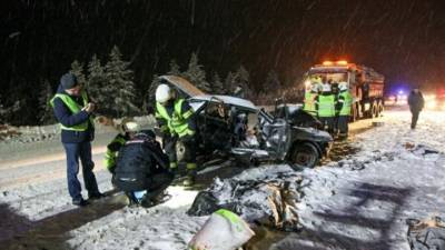 В ДТП под Архангельском погибли четыре человека - vesti.ru - Архангельск - Северодвинск