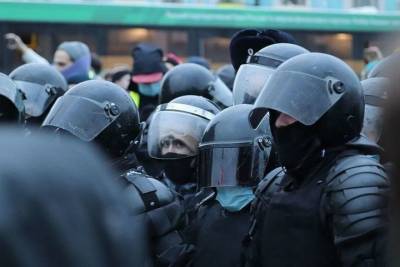 Алексей Навальный - В Петербурге задержания «митингующих» продолжились в воскресенье - spb.mk.ru - Санкт-Петербург