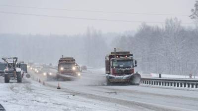 Водитель и три пассажира иномарки погибли в ДТП с грузовиком под Мурманском - newinform.com - Мурманск - Кандалакша