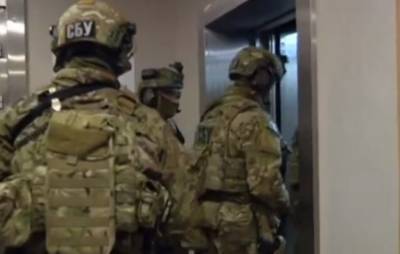 В Киеве заметили машину российской ФСБ, фото: уже оповестили СБУ - politeka.net - Киев