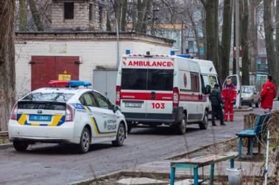 Пенсионерка зарезала мужа в Одессе, внучка застала страшную картину: кадры с места трагедии - odessa.politeka.net - Одесса