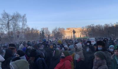 Детский омбудсмен рассказал о несовершеннолетних, задержанных на шествии в Тюмени - nashgorod.ru - Тюмень