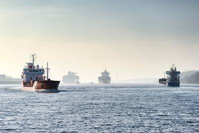 Нефтяные супертанкеры отправят на металлолом - lenta.ru
