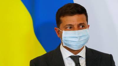 Владимир Зеленский - Максим Степанов - Зеленский: на Украину поступит 1 млн доз вакцин от коронавируса в ближайшее время - gazeta.ru