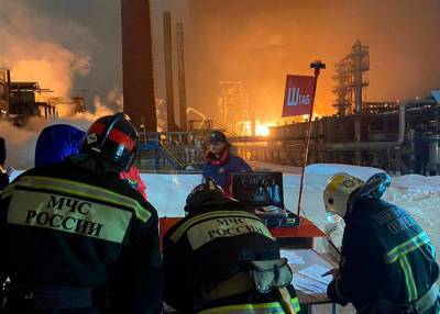 СК возбудил дело по факту пожара на заводе "Уфаоргсинтез" - m24.ru - Башкирия - Уфа