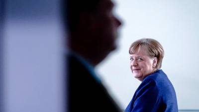 Ангела Меркель - Штеффена Зайберта - Джо Байден - Меркель провела телефонный разговор с Байденом - gazeta.ru - США - Иран - Афганистан - с. Байден
