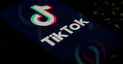 В Индии запретили TikTok и 58 других китайских приложений - ren.tv - Китай - Индия