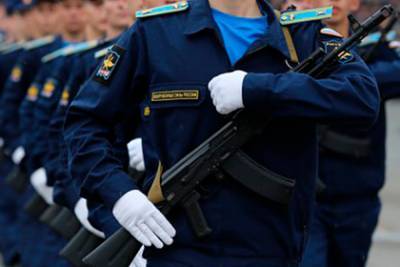 Курсант российского военного училища найден мертвым - lenta.ru - Челябинск